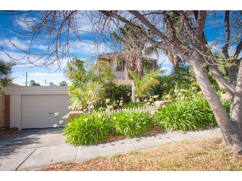 11 Sturt Street, Sunbury VIC 3429