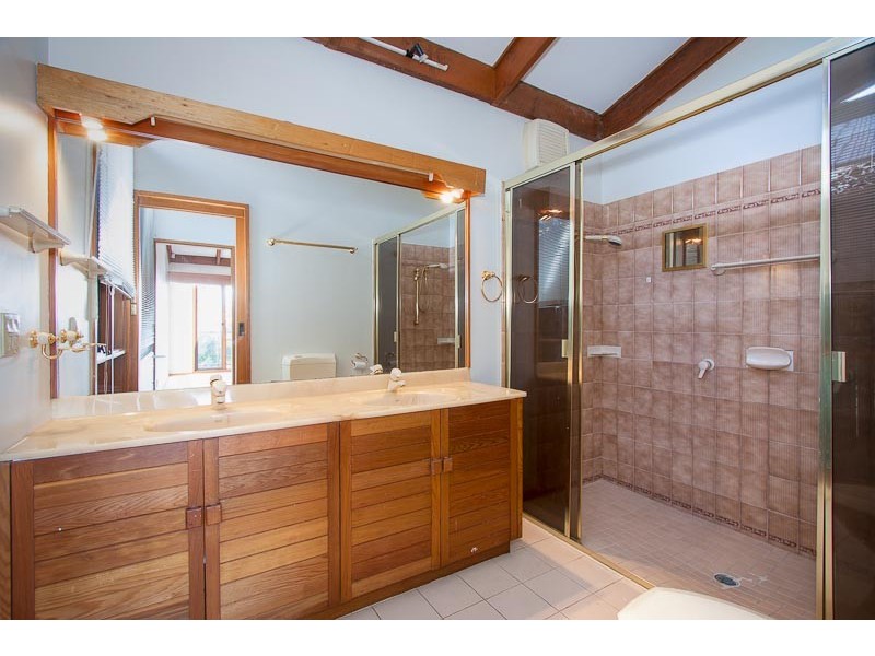 40 Callander Close, Sunbury VIC 3429