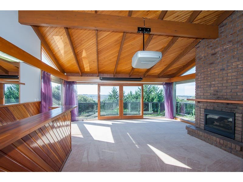 40 Callander Close, Sunbury VIC 3429