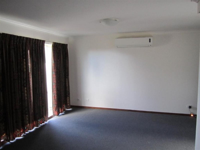 10 PRECIOUS ROAD, Diggers Rest VIC 3427