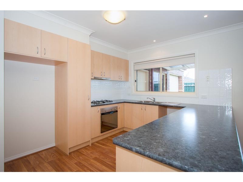 4 Healy Avenue, Sunbury VIC 3429