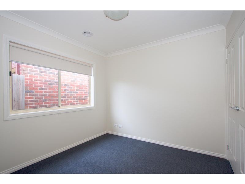 4 Healy Avenue, Sunbury VIC 3429