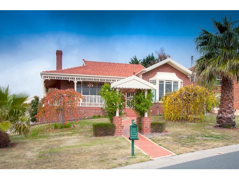 9 Greenhill Court, Sunbury VIC 3429