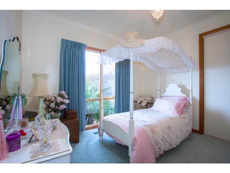 9 Greenhill Court, Sunbury VIC 3429