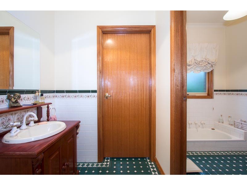 9 Greenhill Court, Sunbury VIC 3429