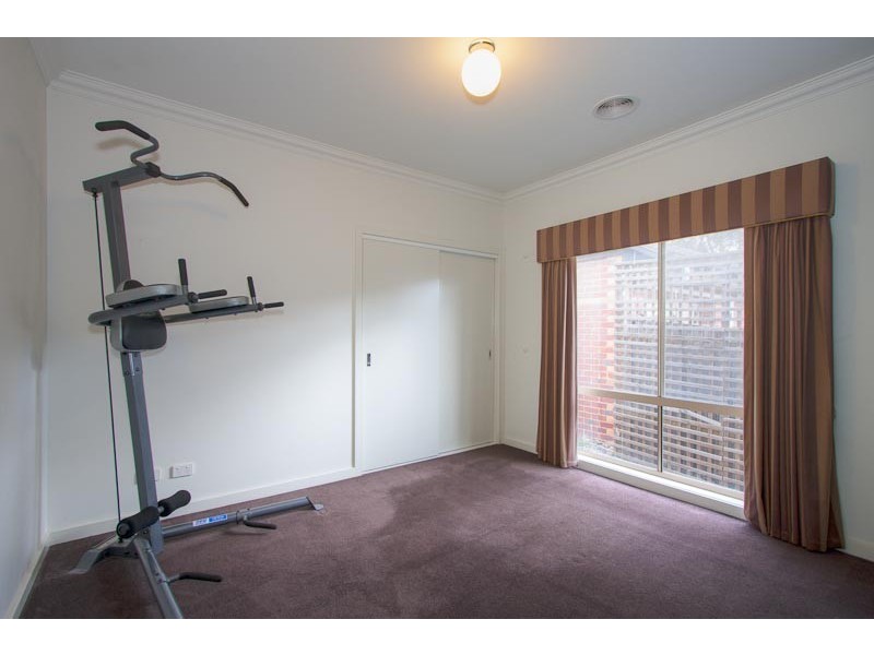18 Fullwood Drive, Sunbury VIC 3429