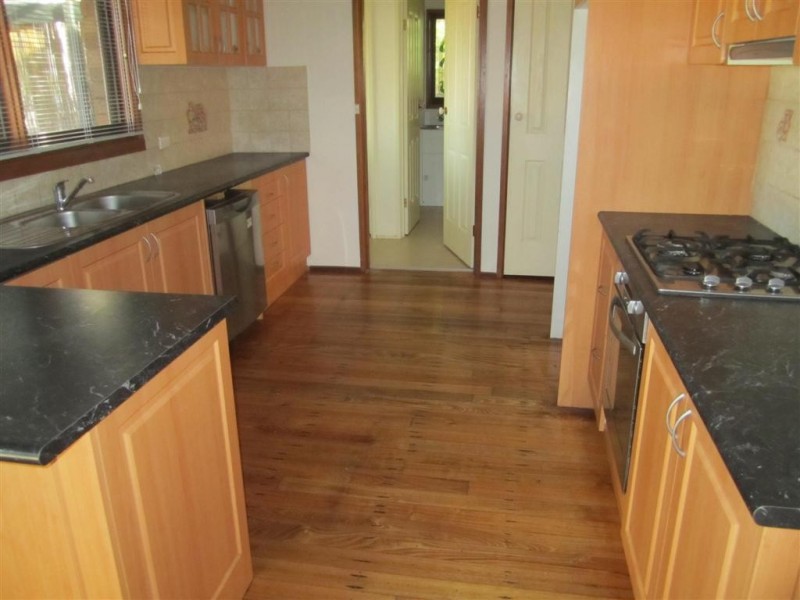 5 Cuming Place, Sunbury VIC 3429