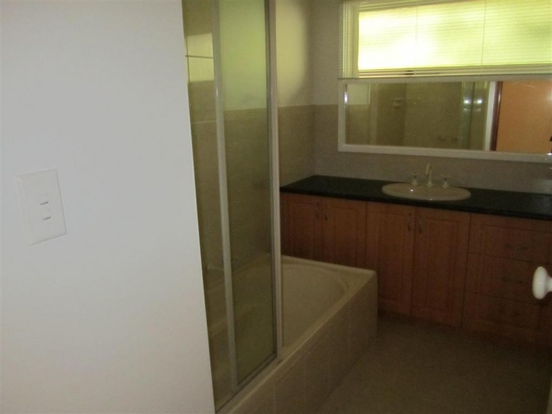 5 Cuming Place, Sunbury VIC 3429