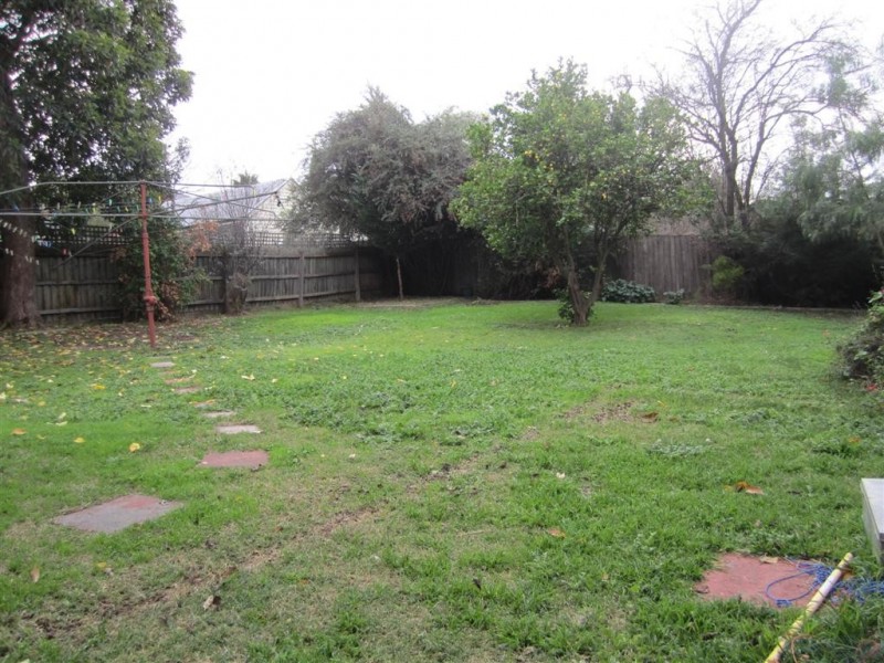 71 Macedon Street, Sunbury VIC 3429