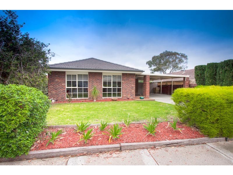 11 Menzies Drive, Sunbury VIC 3429