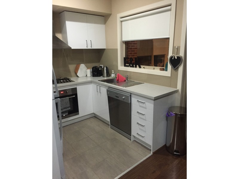 31 La Perouse Close, Sunbury VIC 3429