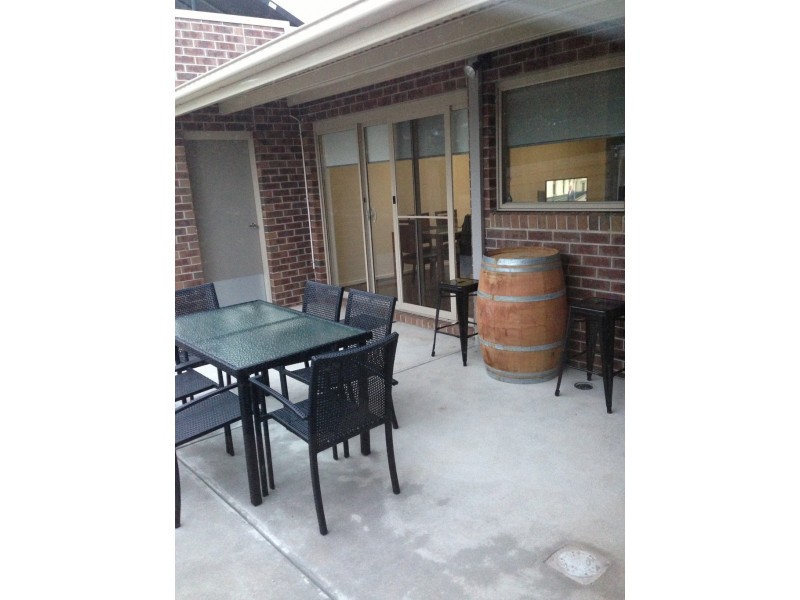 31 La Perouse Close, Sunbury VIC 3429