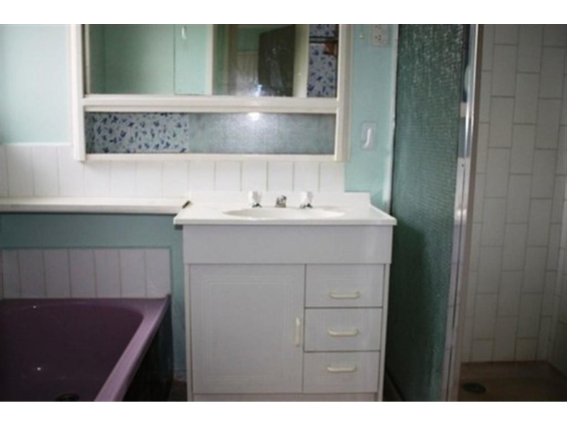 1 MELBA AVENUE, Sunbury VIC 3429