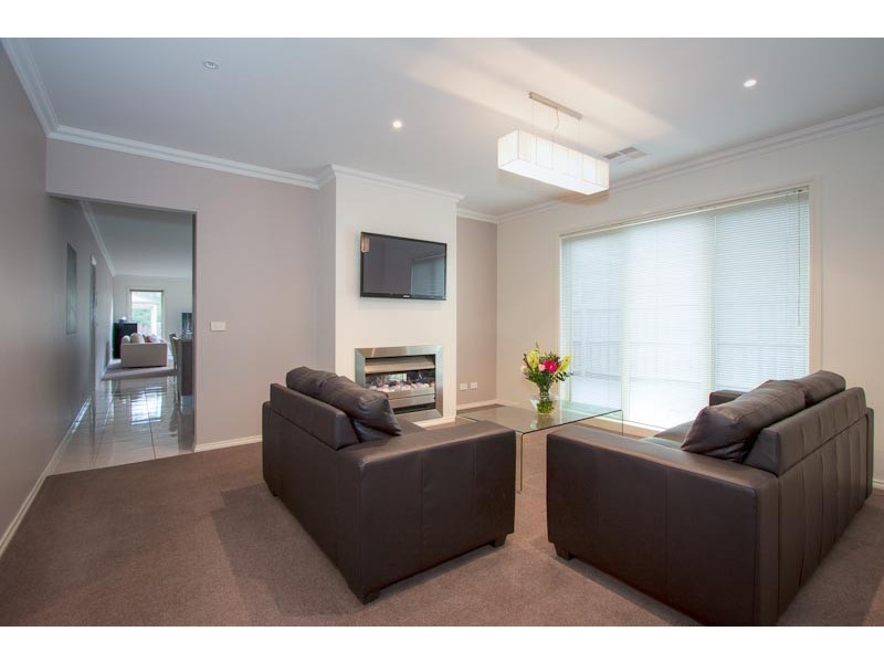 12 Sassafras Drive, Sunbury VIC 3429