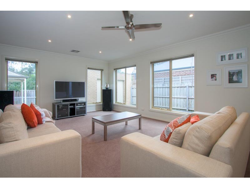 12 Sassafras Drive, Sunbury VIC 3429