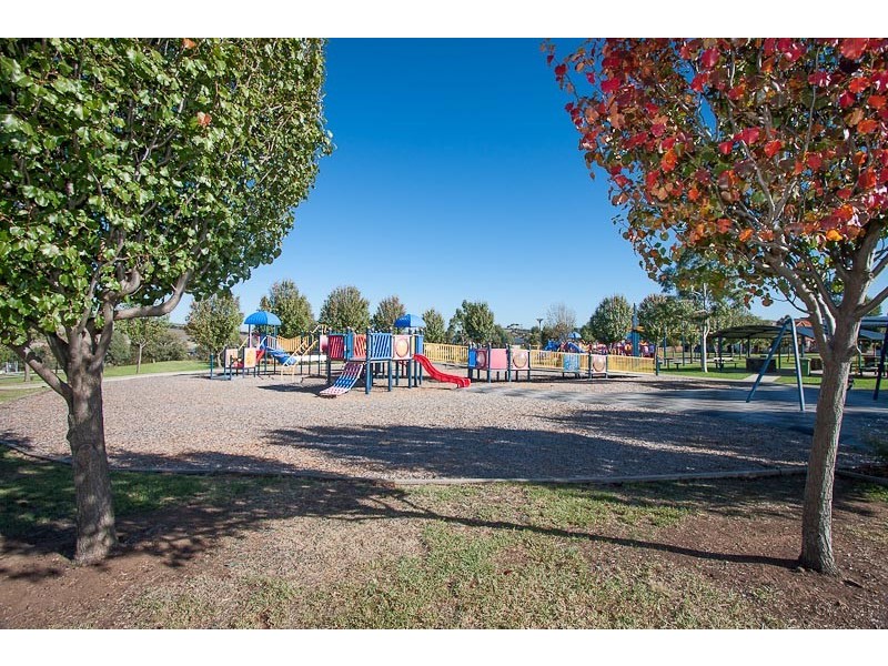 12 Sassafras Drive, Sunbury VIC 3429