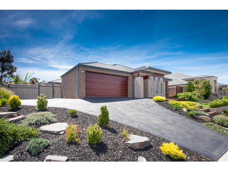 34 Swift Street, Sunbury VIC 3429