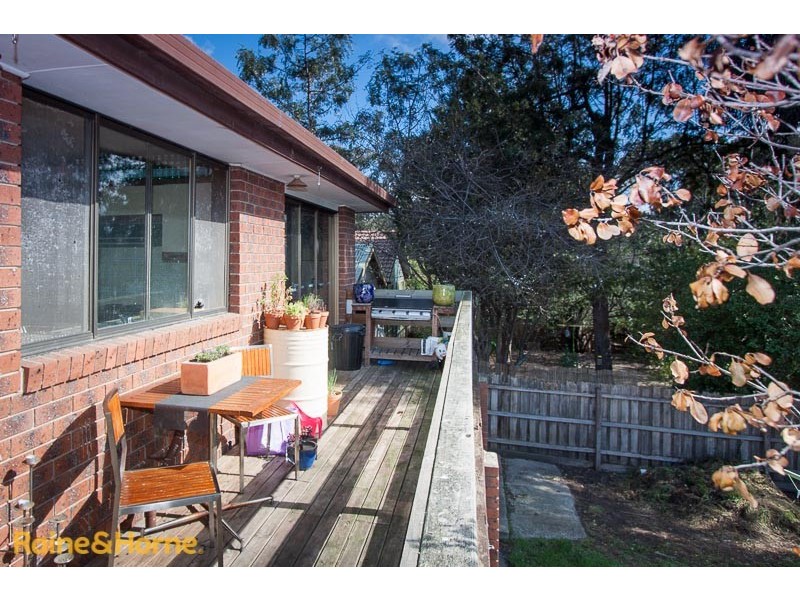 4 Heysen Drive, Sunbury VIC 3429