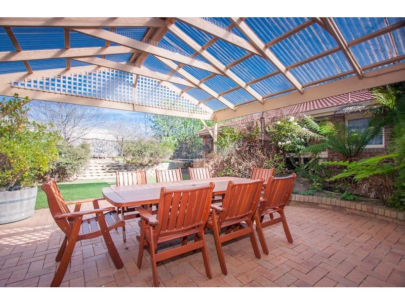 11 Glenauburn Court, Sunbury VIC 3429