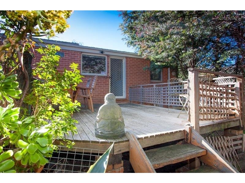 37 Blaxland Drive, Sunbury VIC 3429