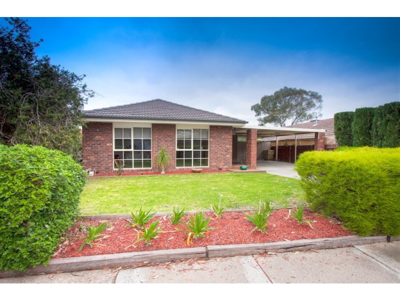 11 MENZIES DRIVE, Sunbury VIC 3429