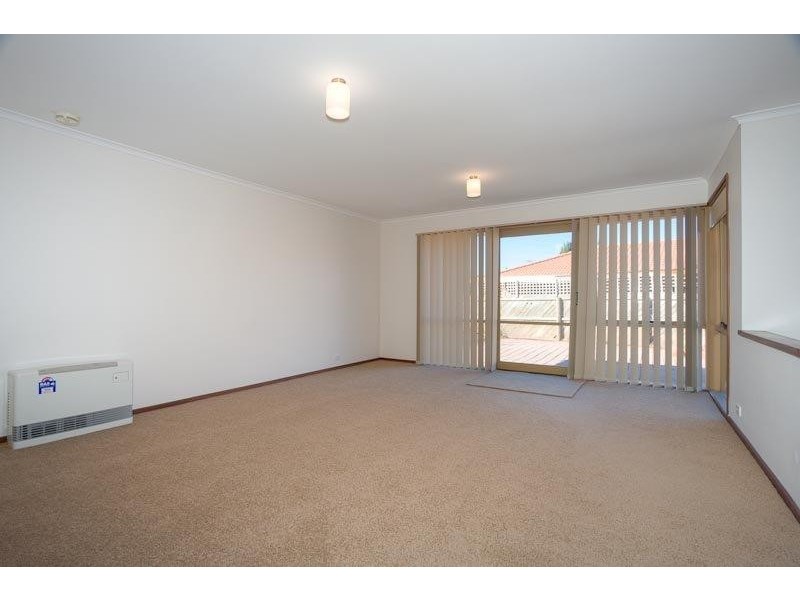 43 Muirfield Drive, Sunbury VIC 3429