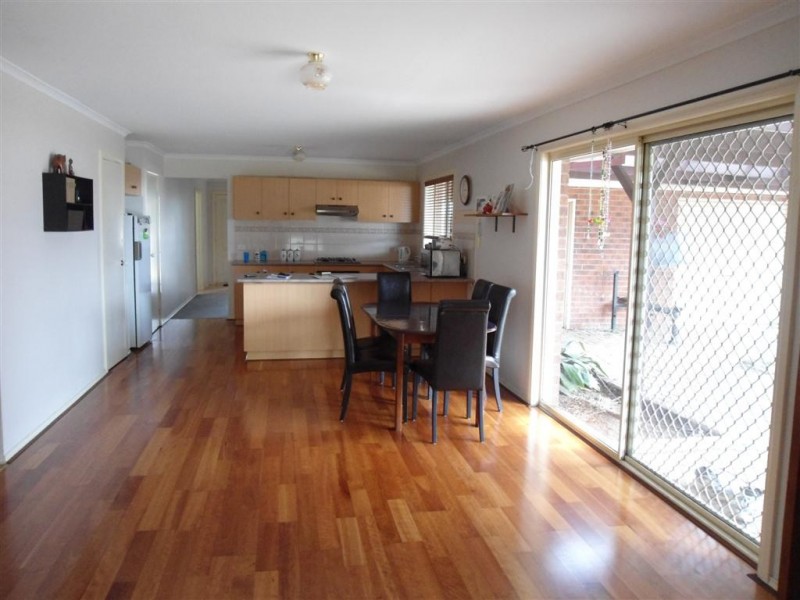 18 CITRIODORA COURT, Sunbury VIC 3429