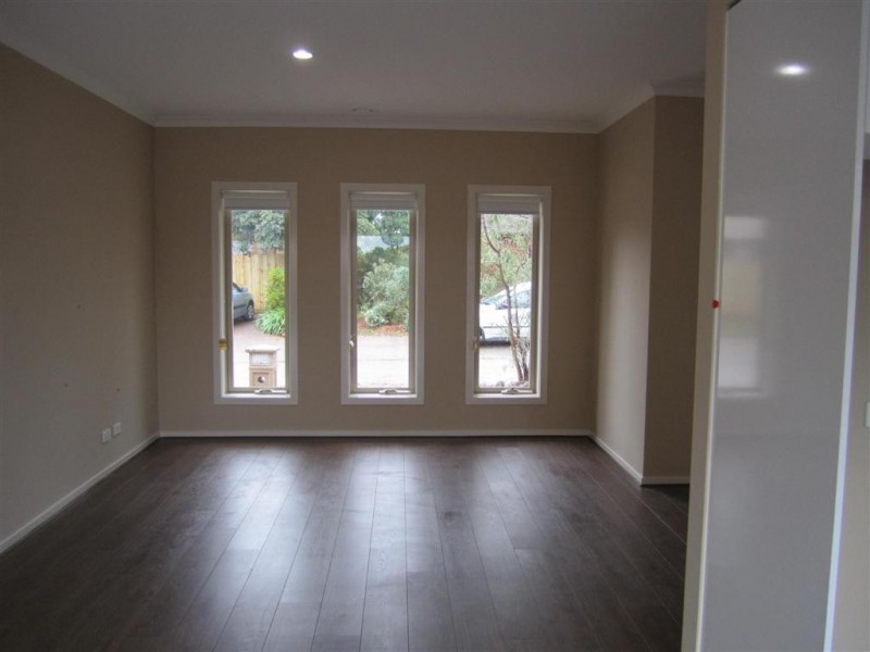 31 LAPEROUSE CLOSE, Sunbury VIC 3429