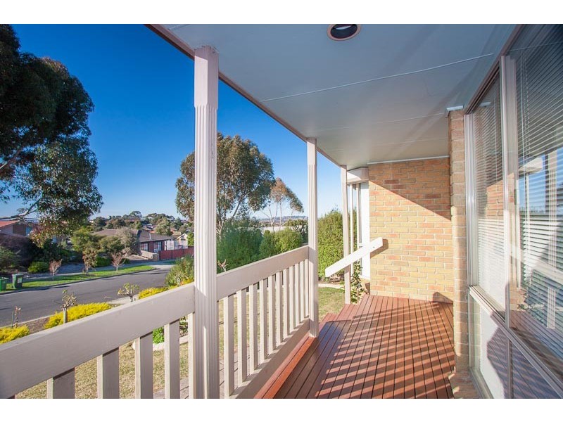 78 Fullbrook Drive, Sunbury VIC 3429