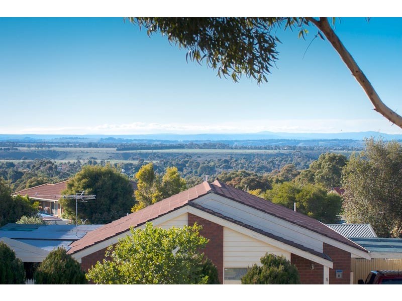 78 Fullbrook Drive, Sunbury VIC 3429