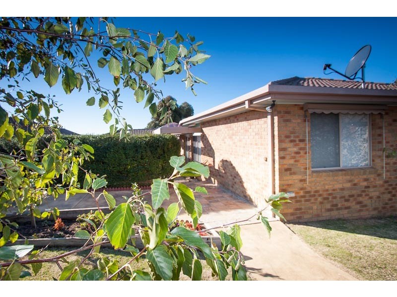 78 Fullbrook Drive, Sunbury VIC 3429