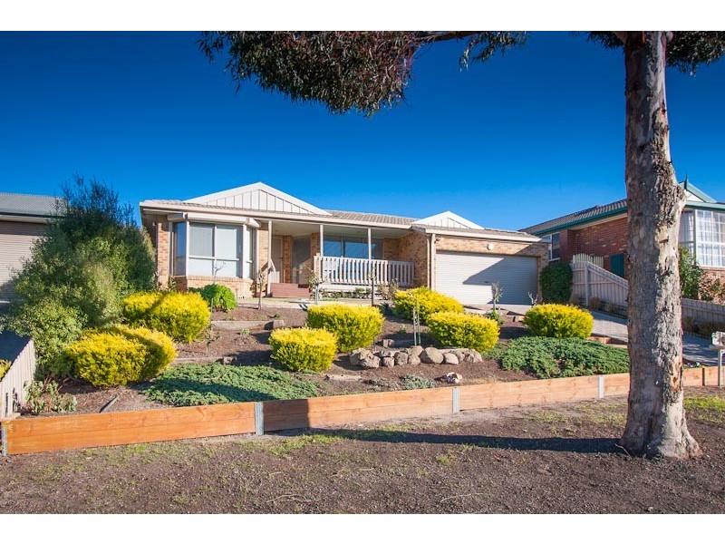 78 Fullbrook Drive, Sunbury VIC 3429