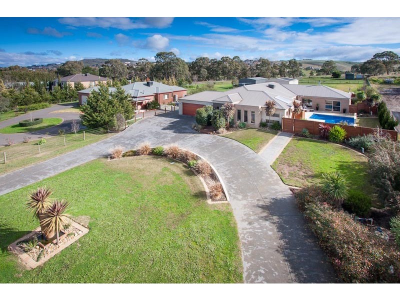 65 Spavin Drive, Sunbury VIC 3429