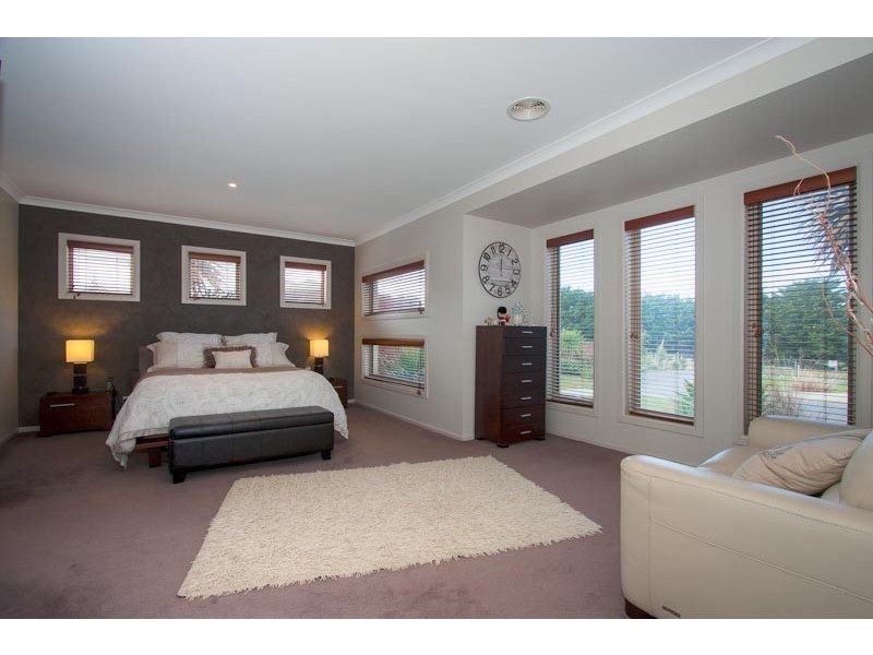 65 Spavin Drive, Sunbury VIC 3429