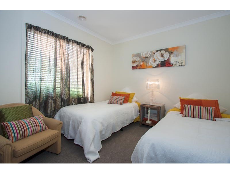 95 Yellow Gum Boulevard, Sunbury VIC 3429