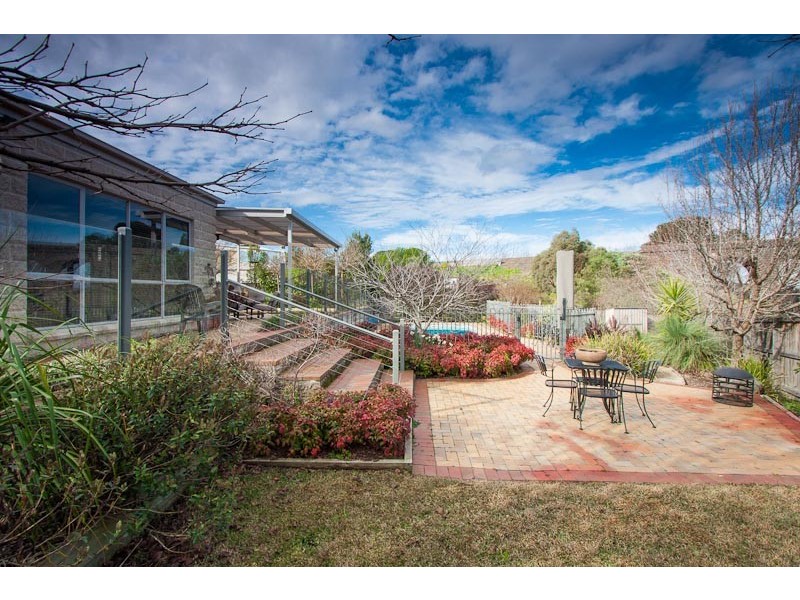 95 Yellow Gum Boulevard, Sunbury VIC 3429