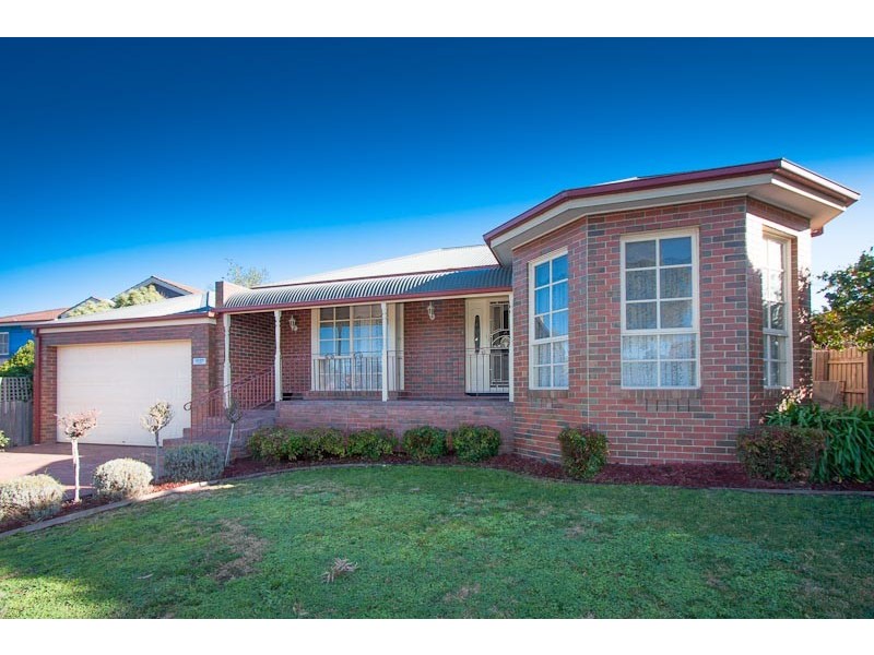 23 De Lisle Avenue, Sunbury VIC 3429