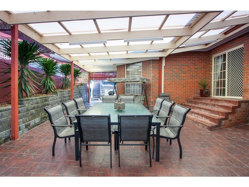 23 De Lisle Avenue, Sunbury VIC 3429