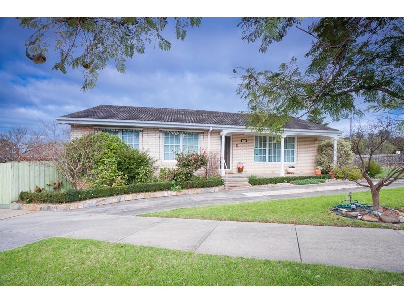 10 Drysdale Street, Sunbury VIC 3429