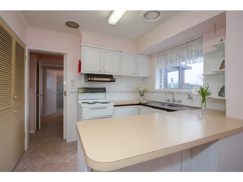10 Drysdale Street, Sunbury VIC 3429