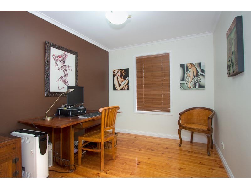 39 Dobell Avenue, Sunbury VIC 3429