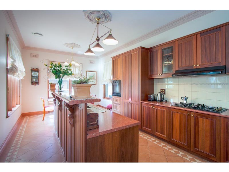 56 Stewarts Lane, Sunbury VIC 3429