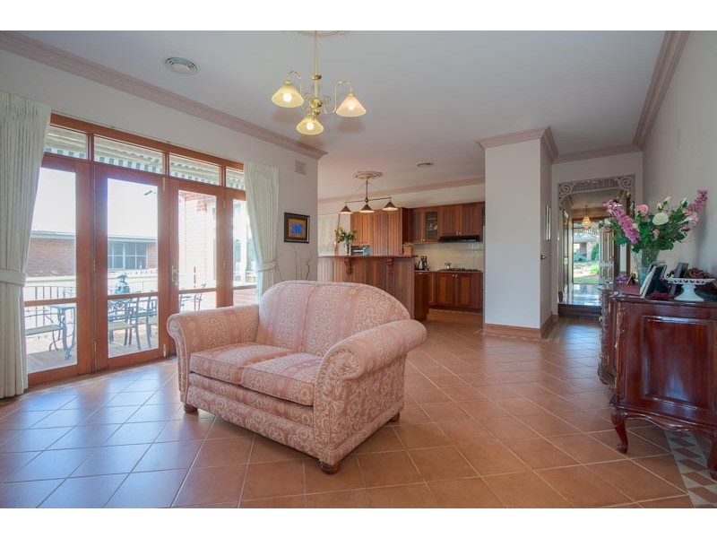 56 Stewarts Lane, Sunbury VIC 3429