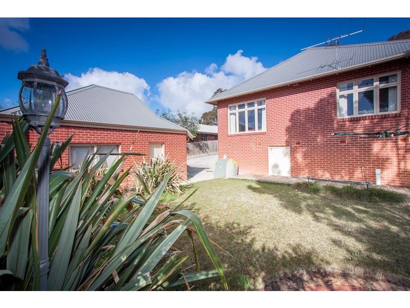 56 Stewarts Lane, Sunbury VIC 3429