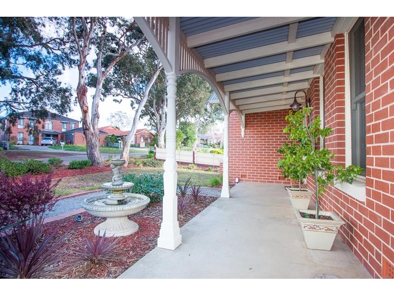 56 Stewarts Lane, Sunbury VIC 3429