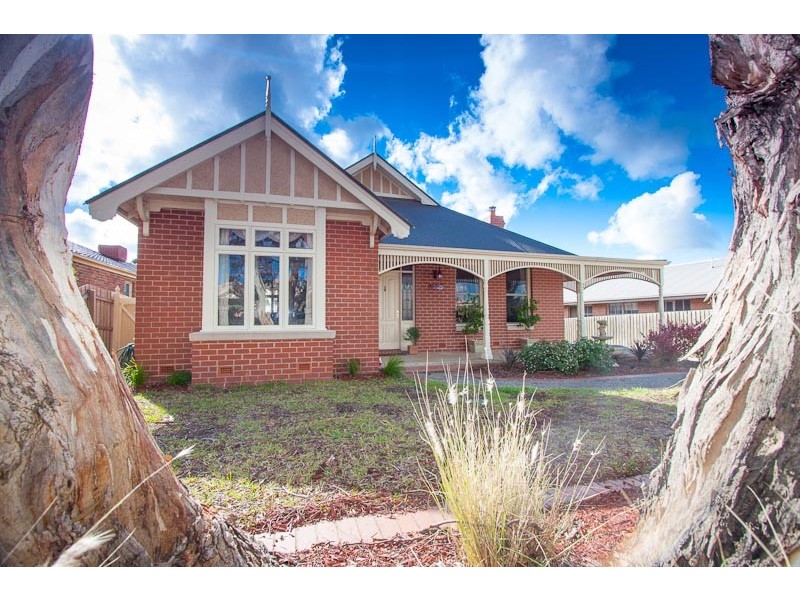 56 Stewarts Lane, Sunbury VIC 3429