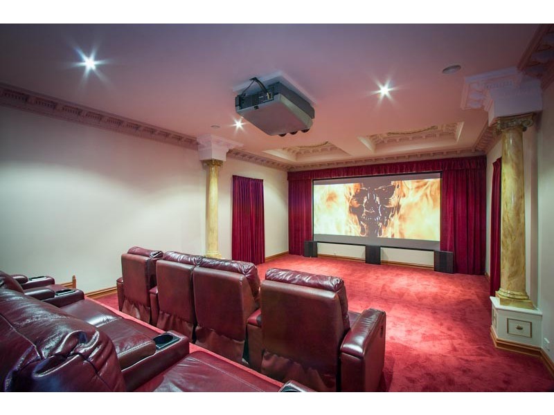 60 Stewarts Lane, Sunbury VIC 3429