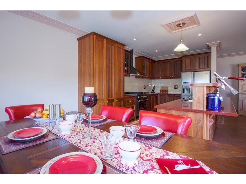 60 Stewarts Lane, Sunbury VIC 3429