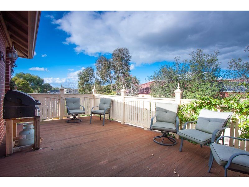 60 Stewarts Lane, Sunbury VIC 3429