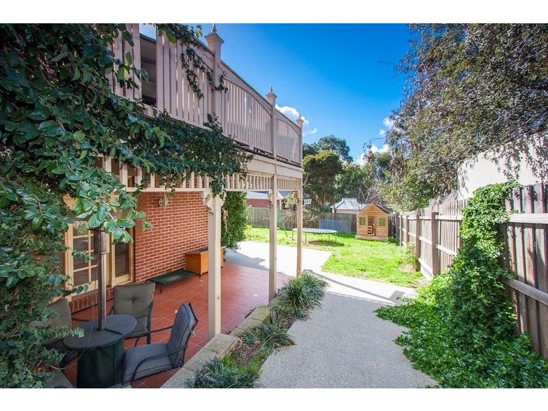 60 Stewarts Lane, Sunbury VIC 3429